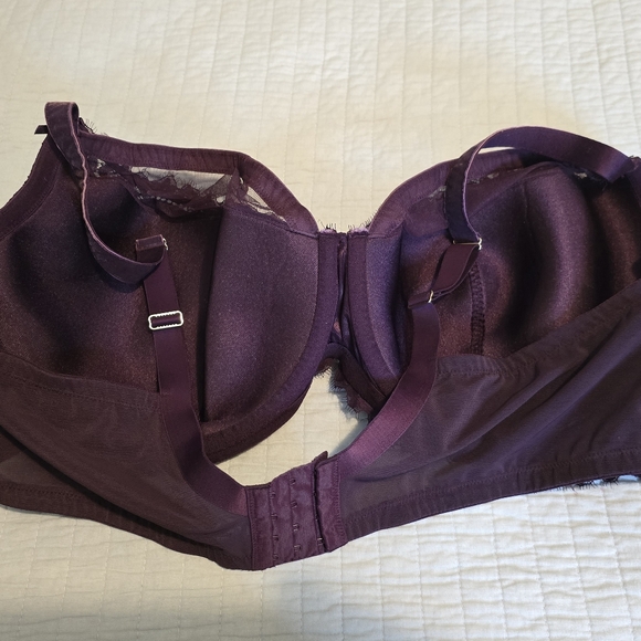 Cacique Laced Lightly Lined French Underwire Balconette Bra Plum Purple SZ 50DDD - Picture 4 of 5